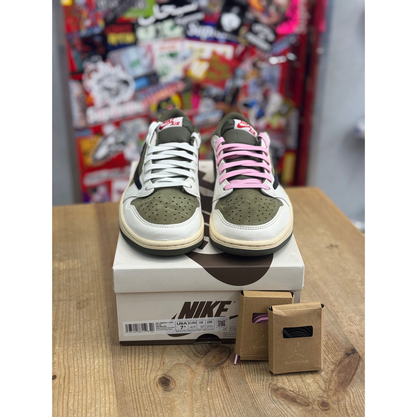 Jordan 1 Retro Low OG SP Travis Scott Medium Olive UK 6.5