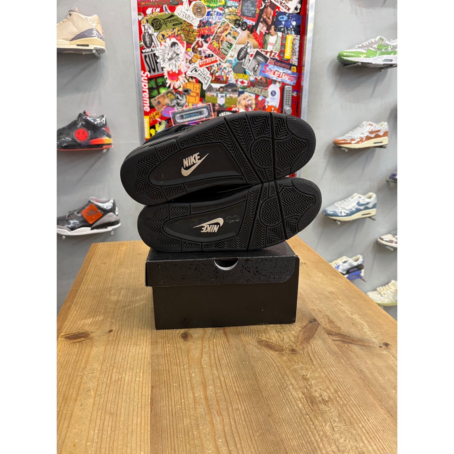 Jordan 4 Retro Black Cat (2025) UK 9.5 (NO BOX)