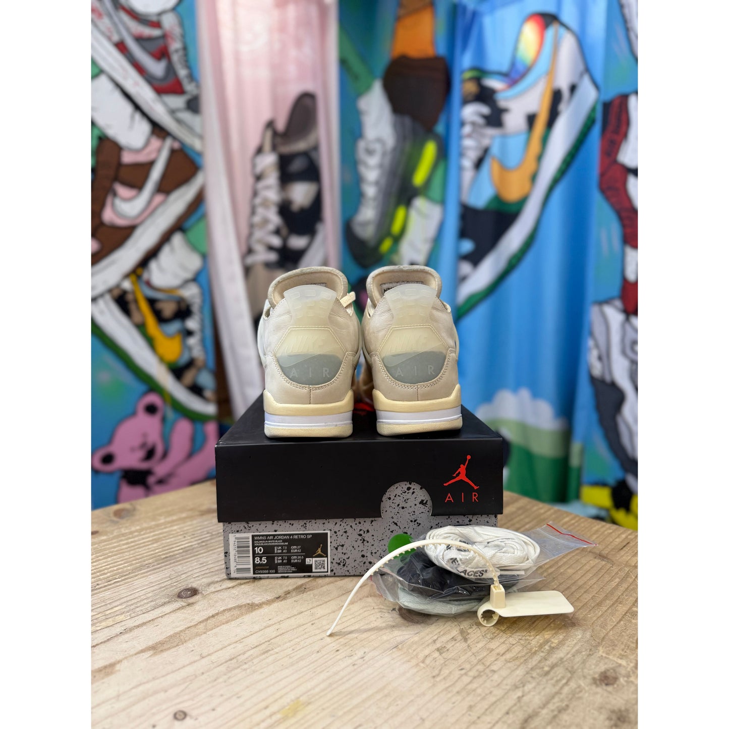 Jordan 4 Off White Sail UK 7.5