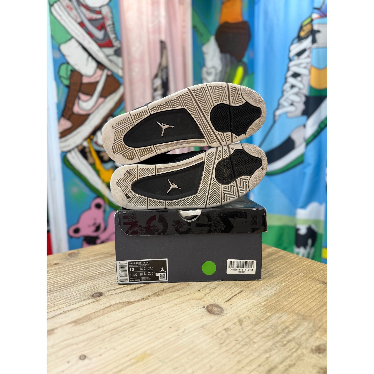 Jordan 4 Fear UK9