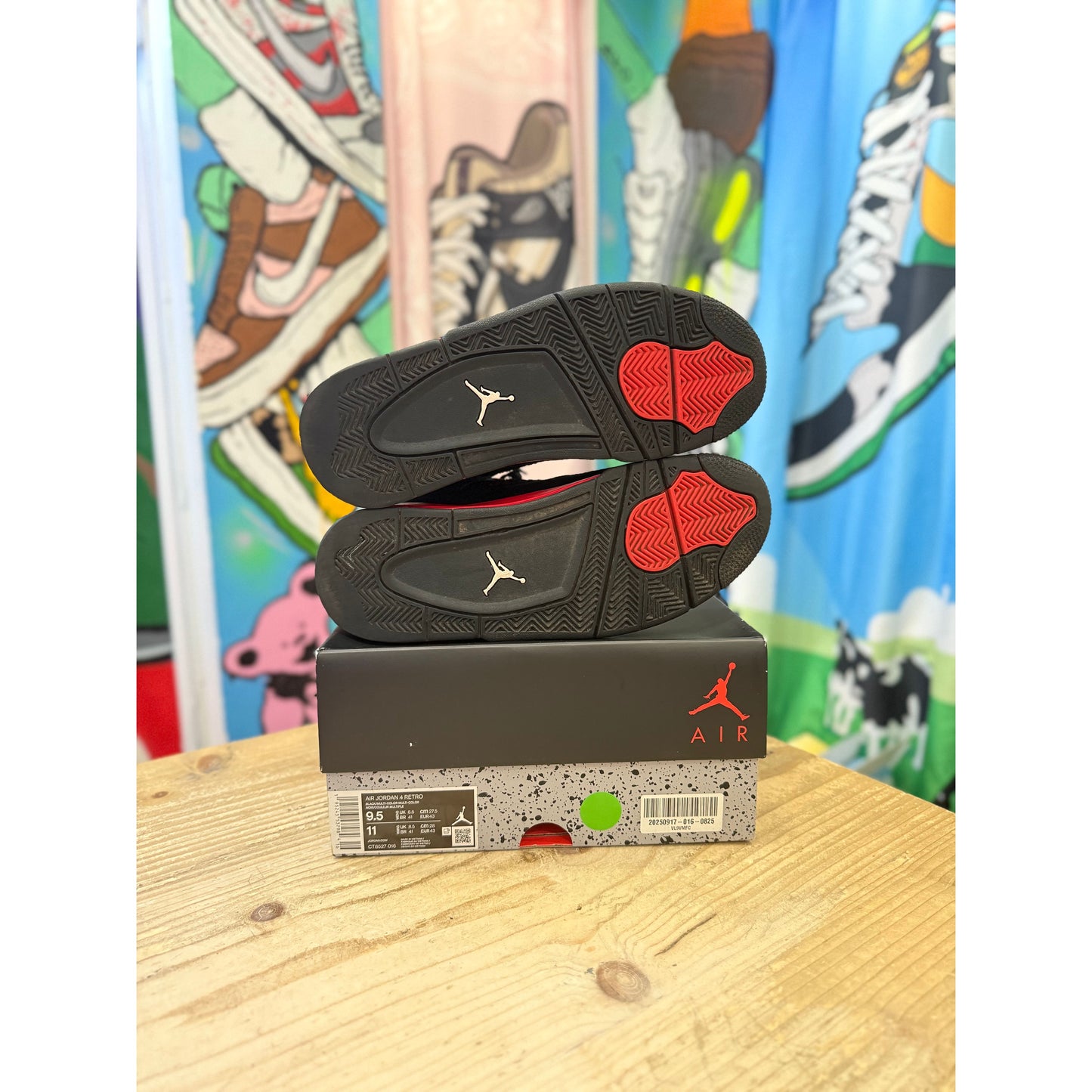 Jordan 4 Red Thunder UK 8.5