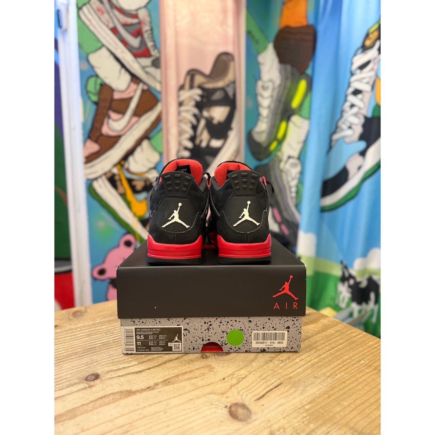 Jordan 4 Red Thunder UK 8.5