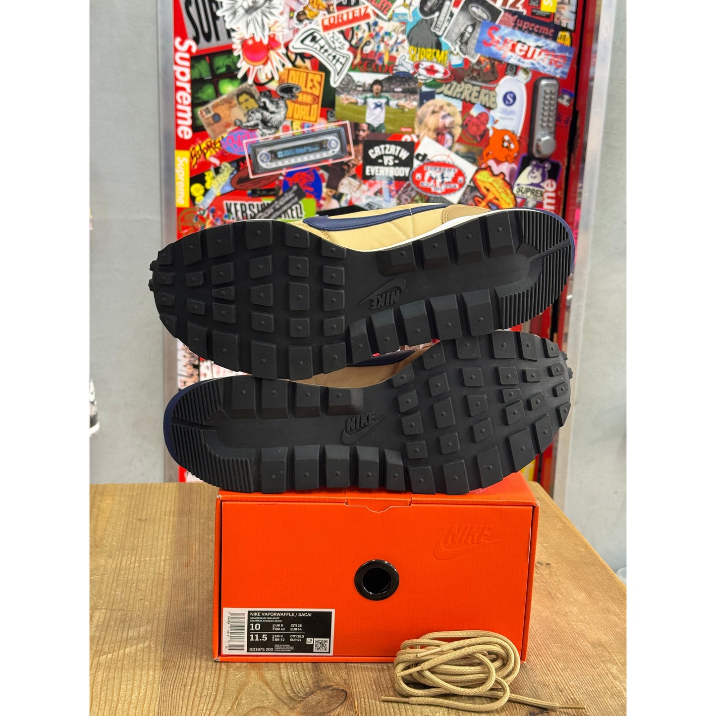 Nike Vaporwaffle sacai Sesame Blue Void UK 9.
