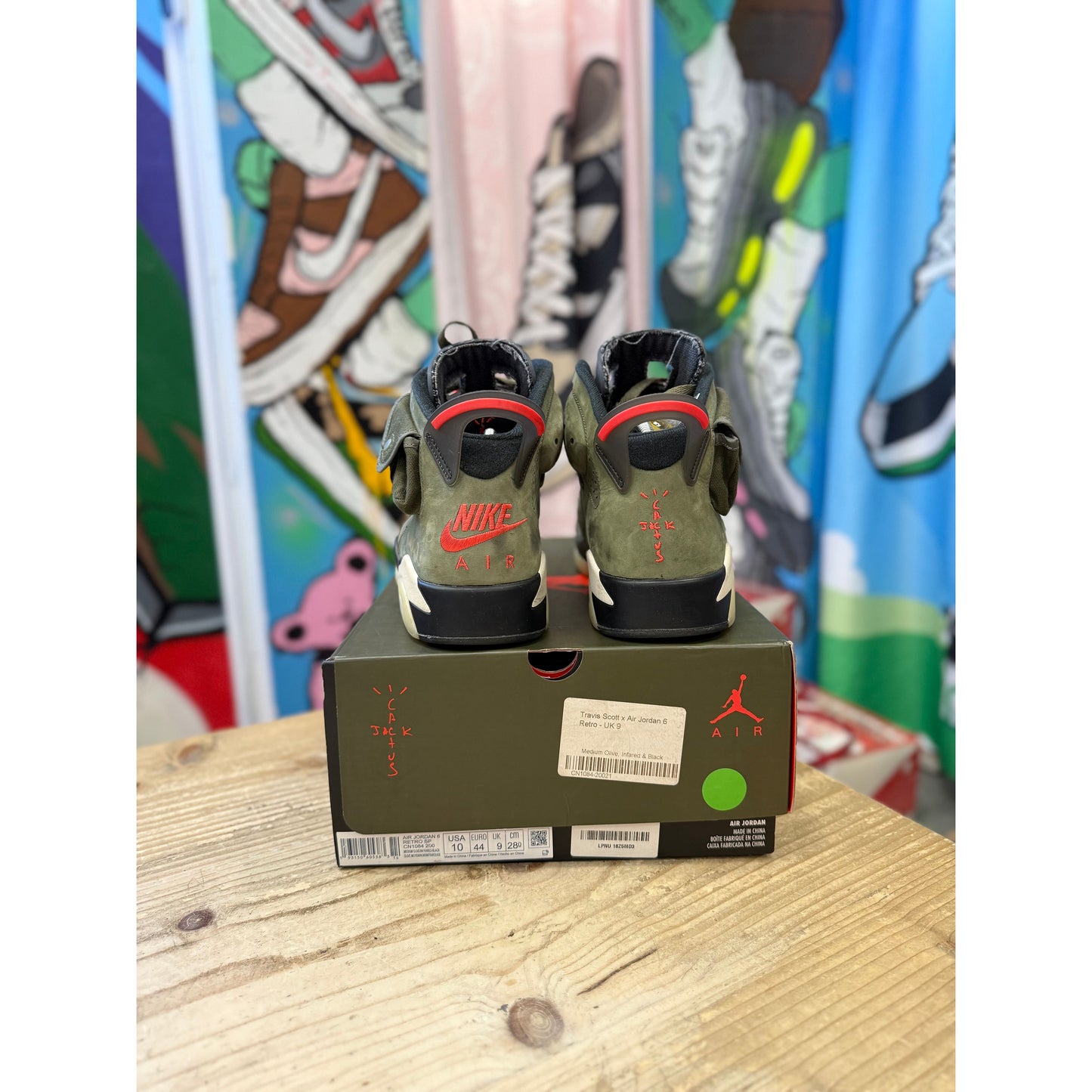 Jordan 6 Retro Travis Scott UK 9
