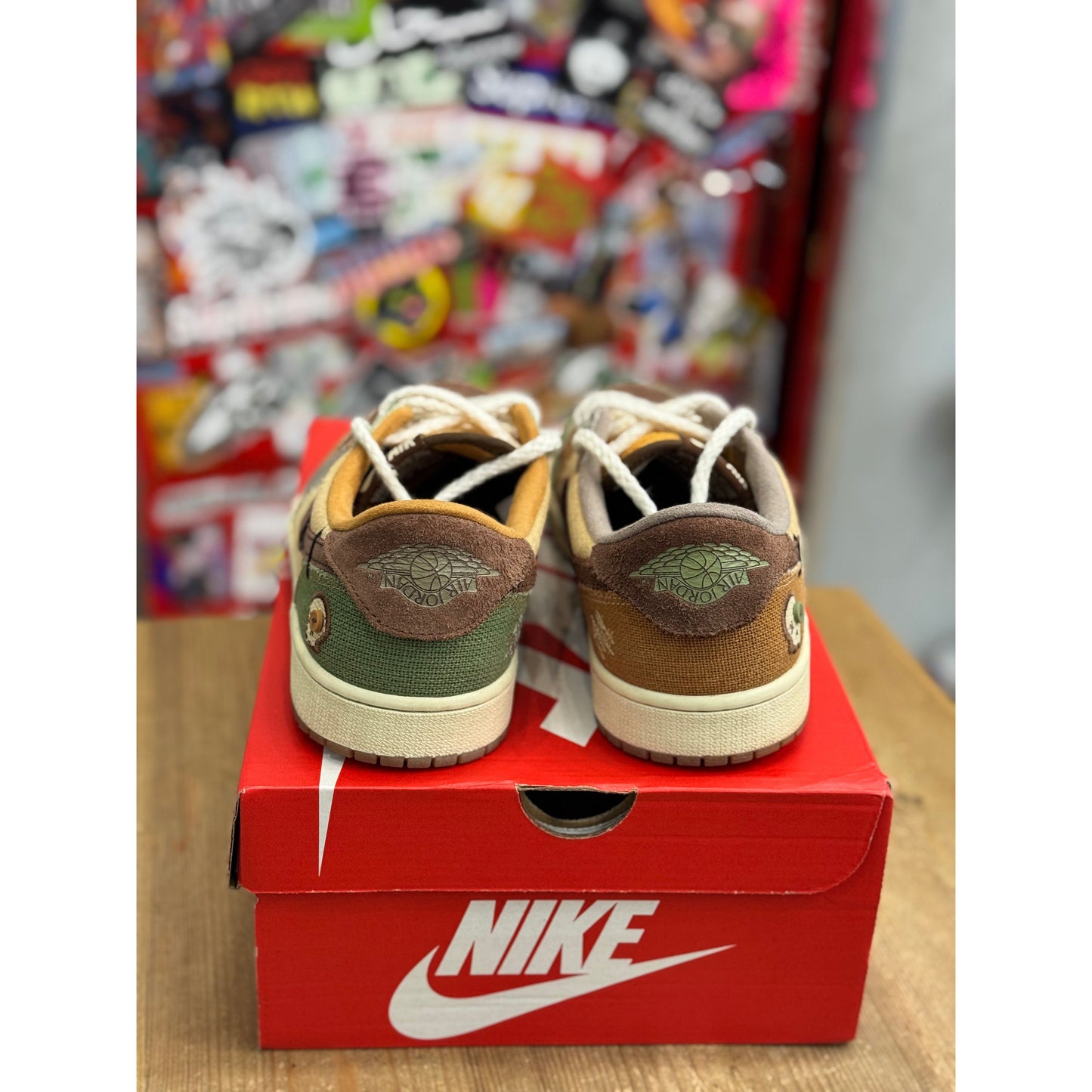 Jordan 1 Retro Low OG Zion Williamson Voodoo UK 9