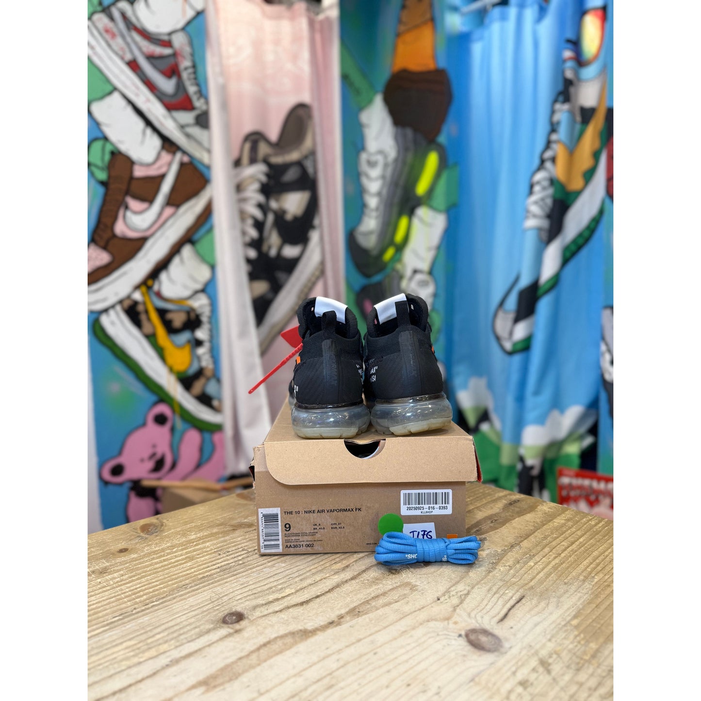 Nike Off White Vapourmax Black UK 8