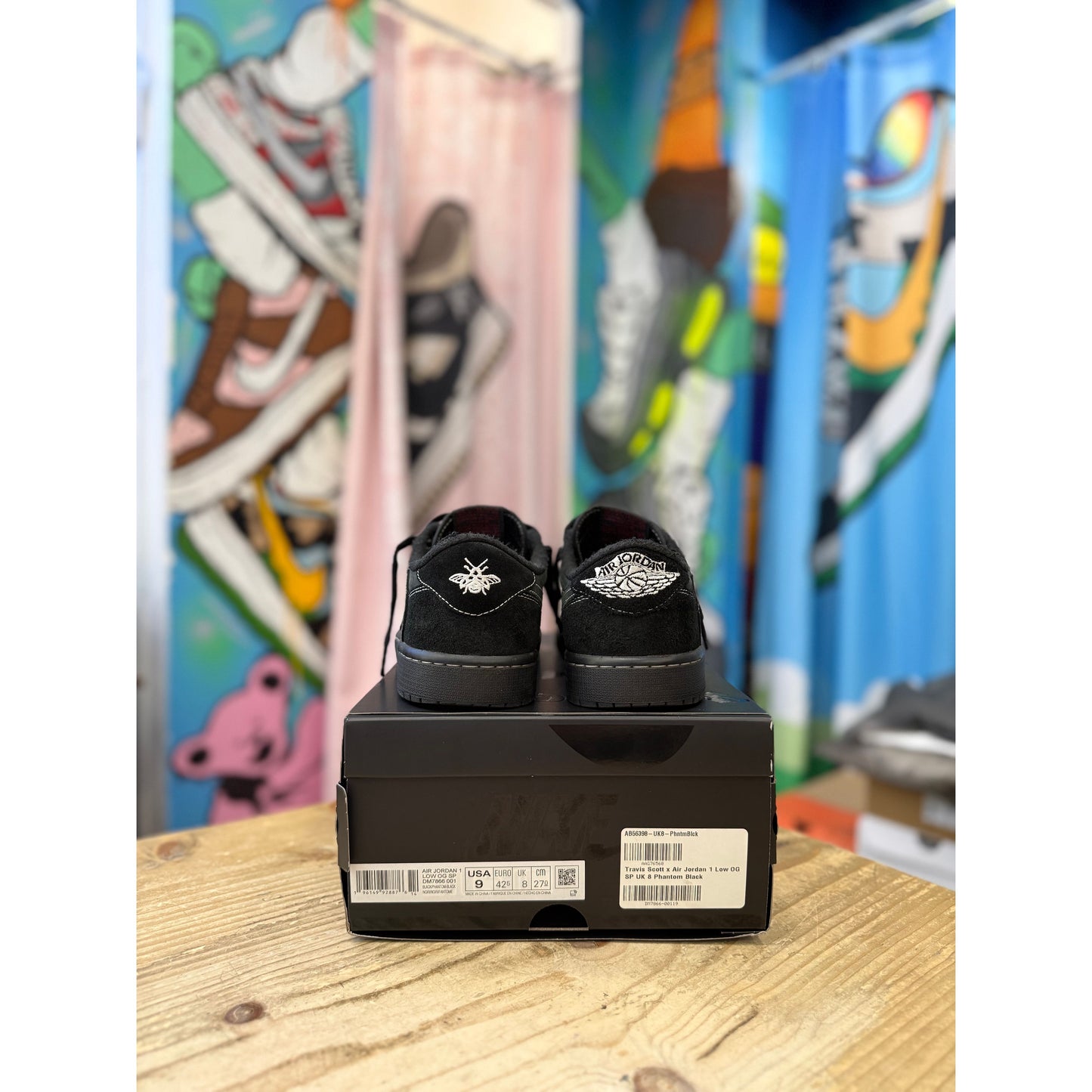 Jordan 1 Low Travis Scott Phantom UK 8