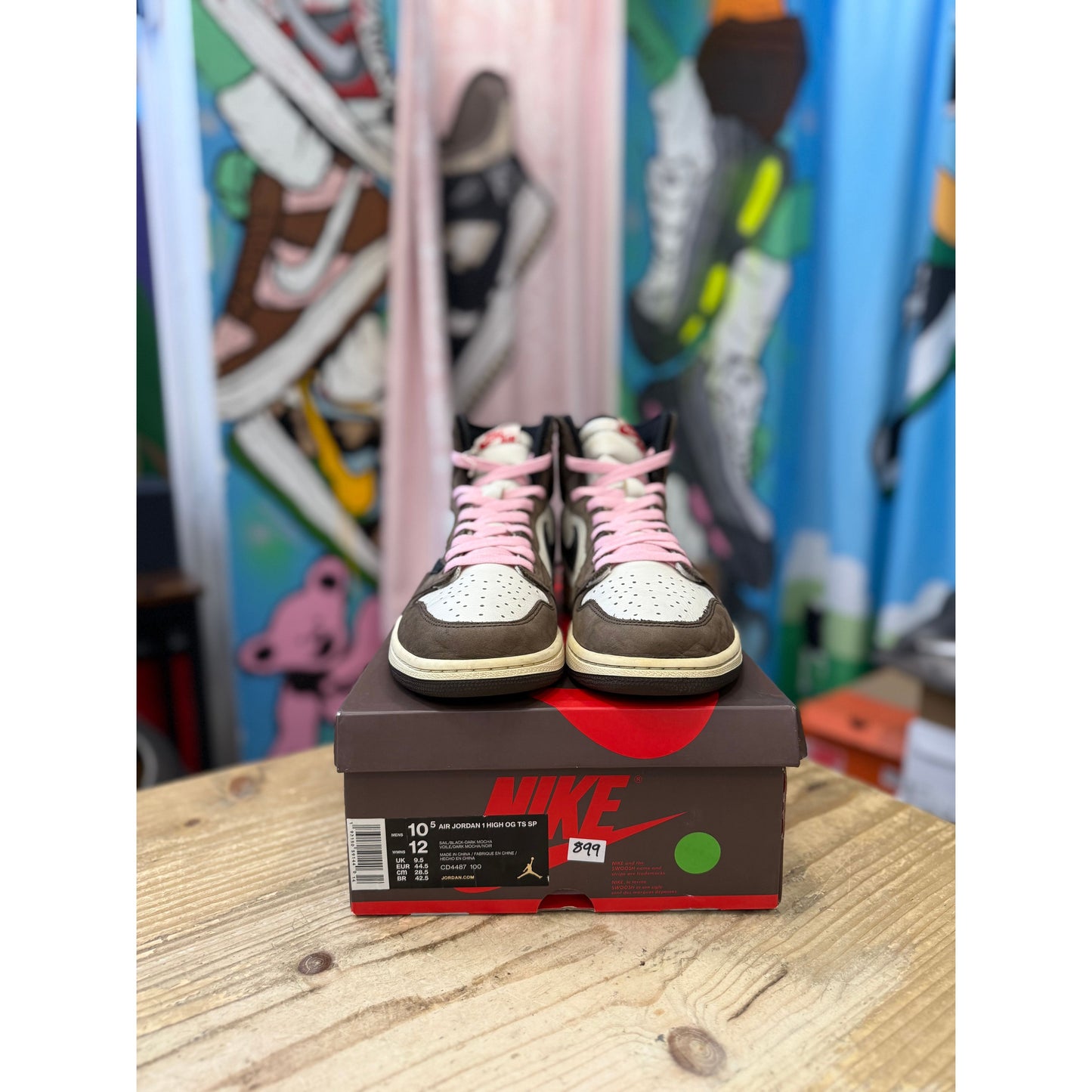 Jordan 1 High Travis Scott Mocha UK 9.5