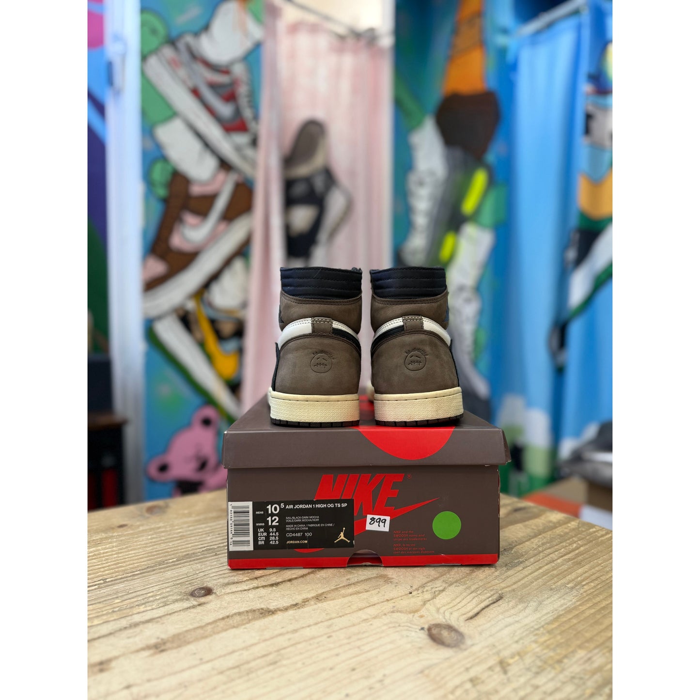 Jordan 1 High Travis Scott Mocha UK 9.5