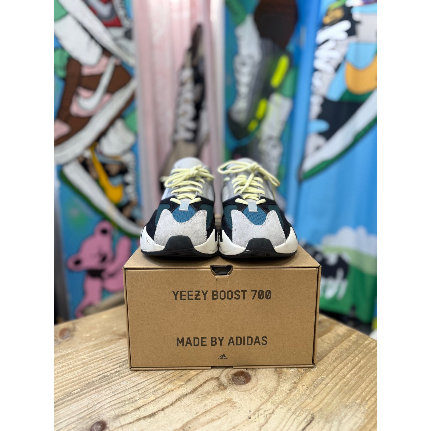 Yeezy 700 Waverunner UK 9.5
