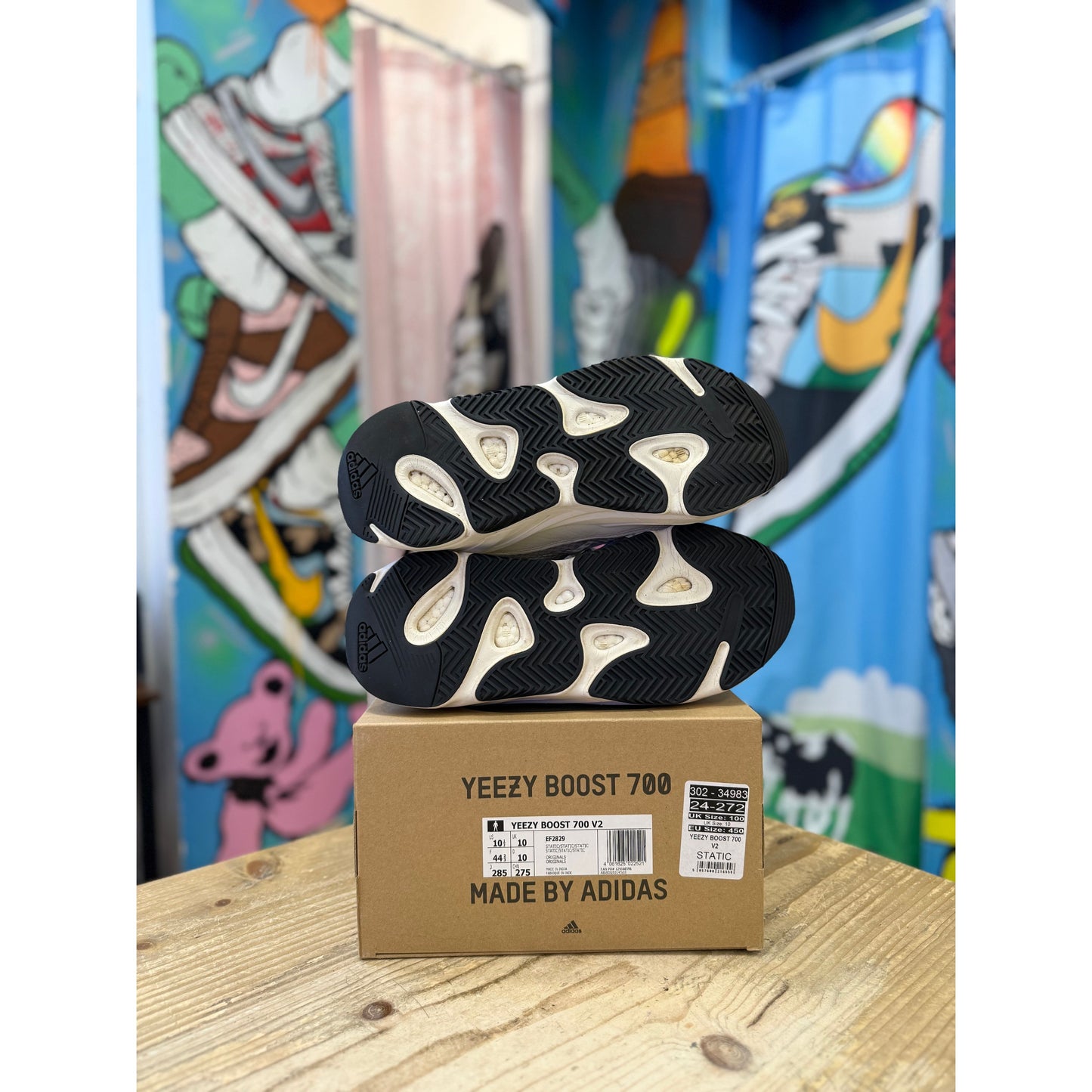 Yeezy 700 Static UK 10.