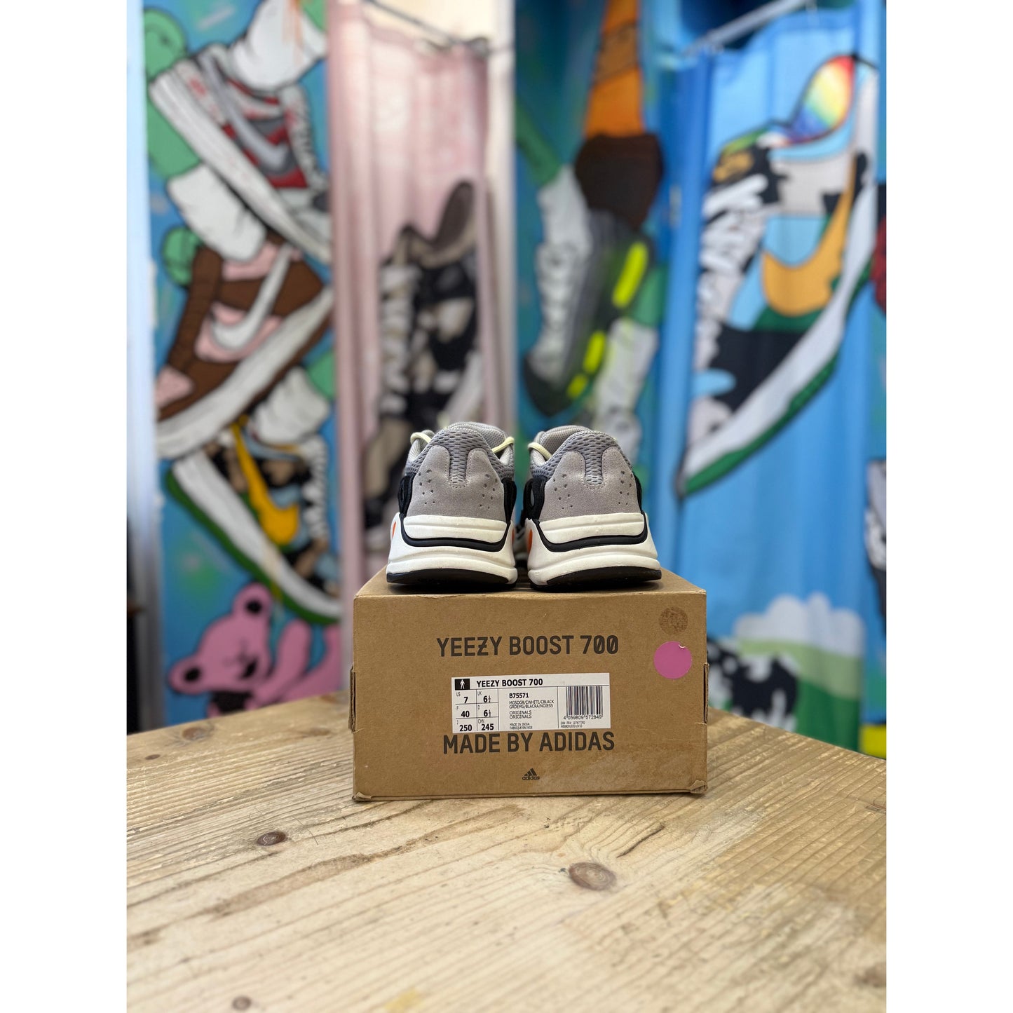 Yeezy 700 Waverunner UK 6.5