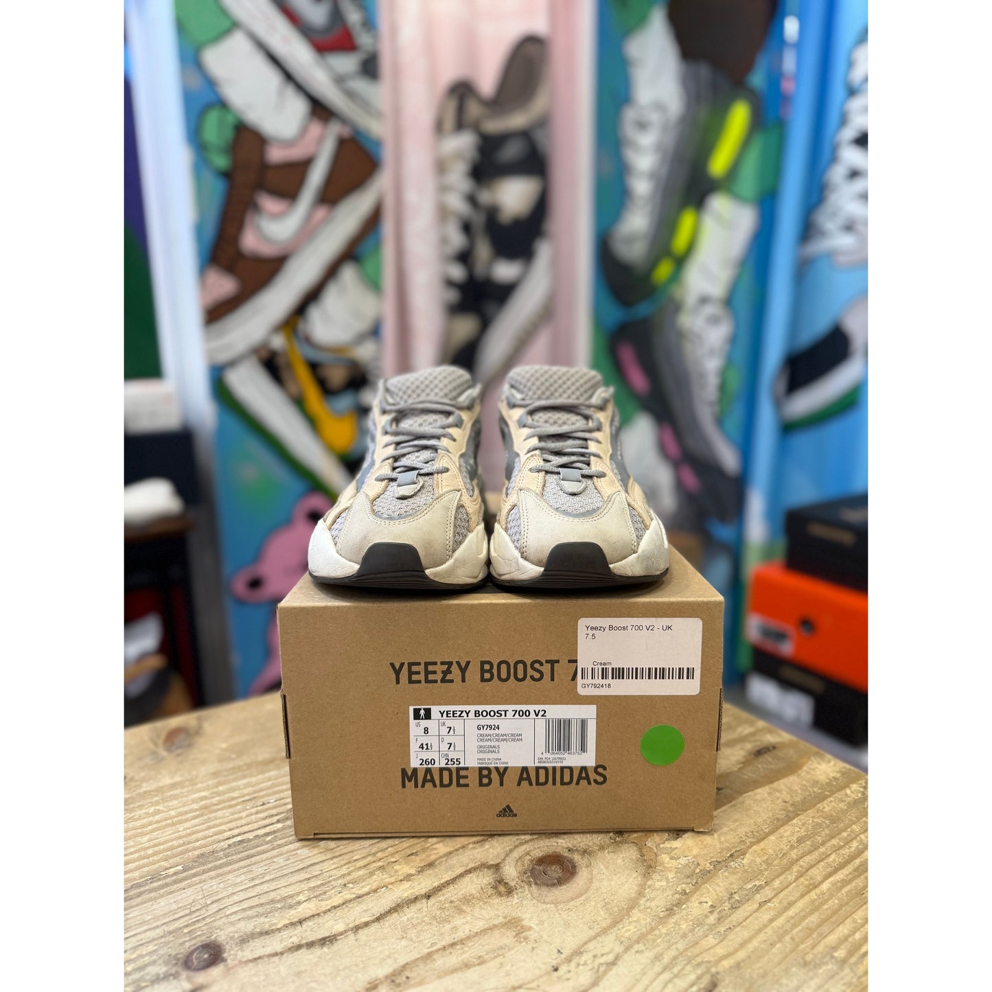 Yeezy 700 Static UK 7.5