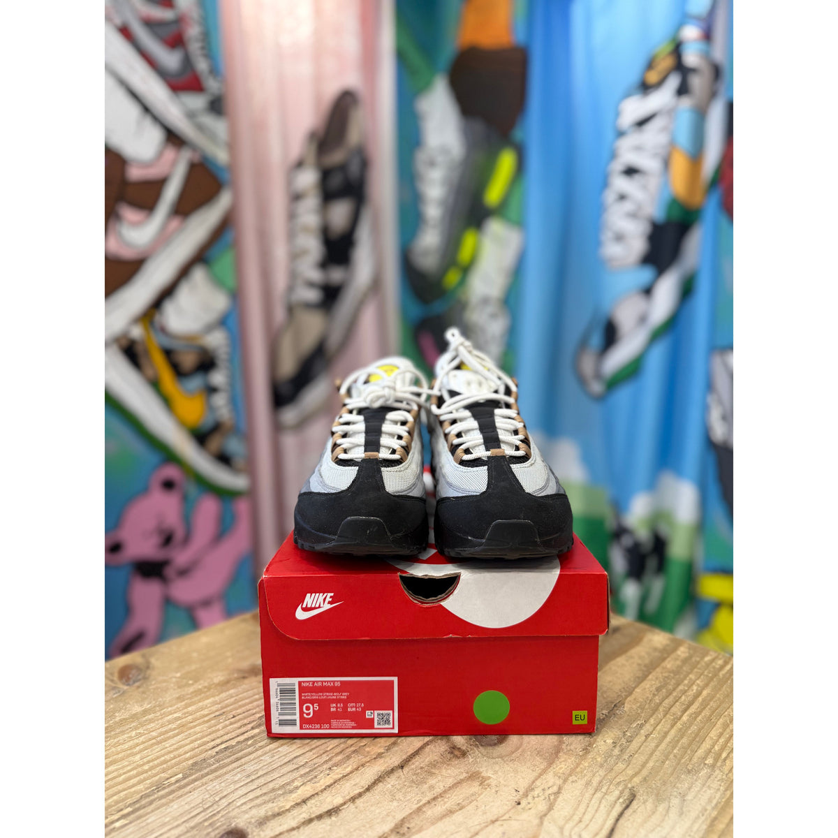 Air Max 95 Yellow Strike UK8.5