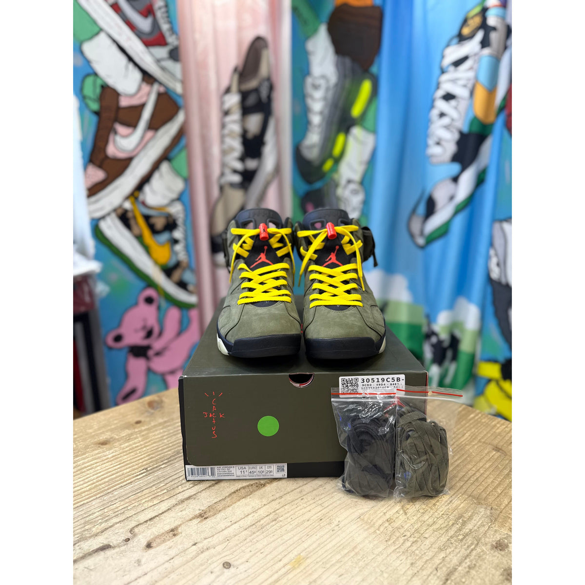 Jordan 6 Travis Scott Olive UK10.5