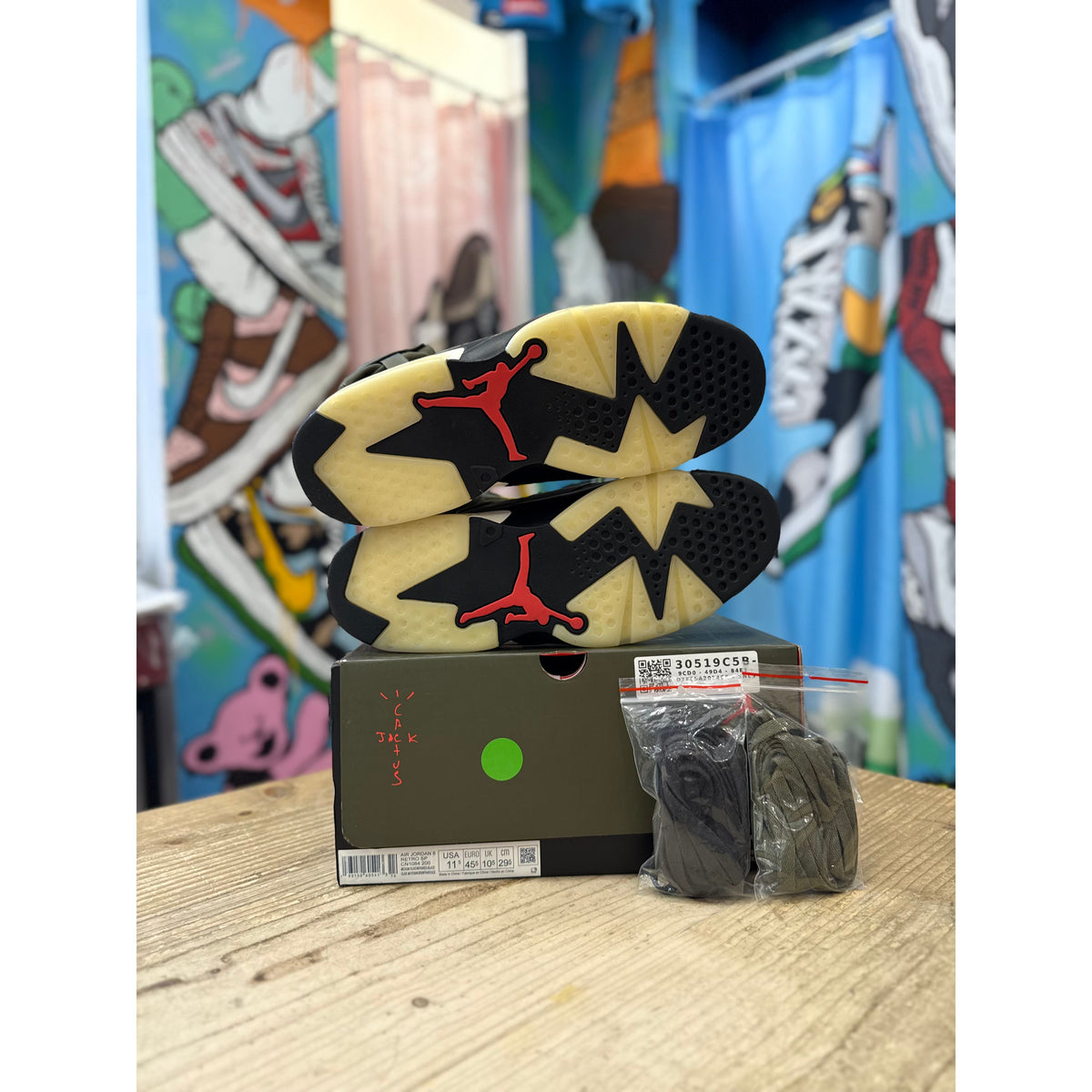 Jordan 6 Travis Scott Olive UK10.5