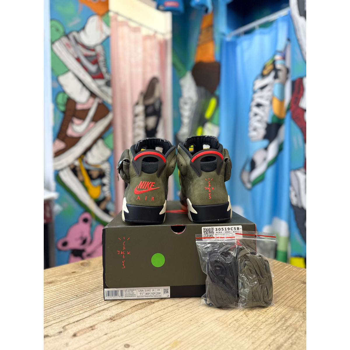 Jordan 6 Travis Scott Olive UK10.5