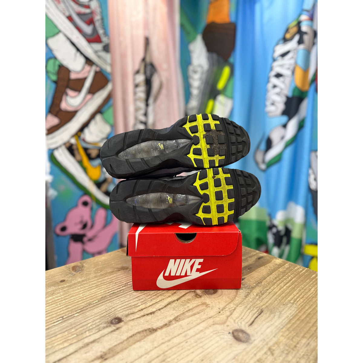 Air Max 95 Reverse Neon UK10.5