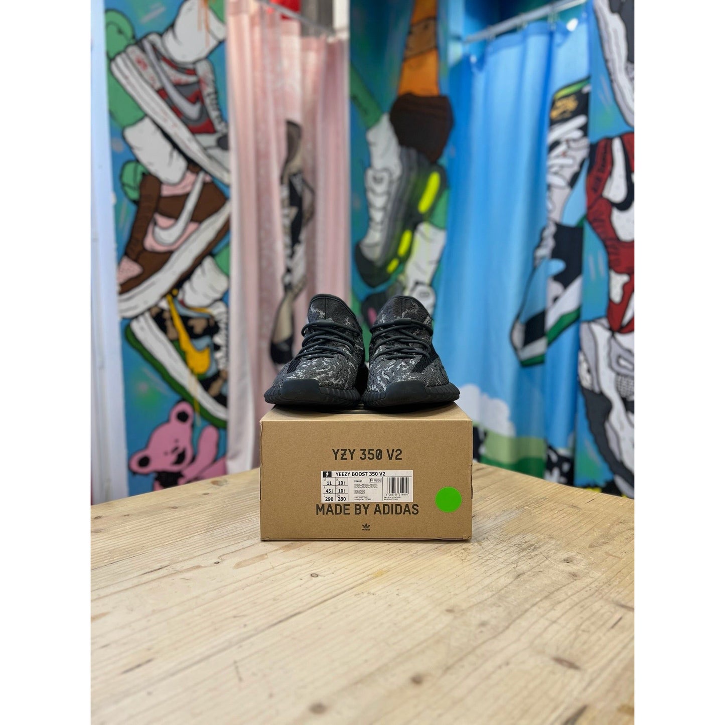 Yeezy 350 V2 Mx Dark Salt UK10.5
