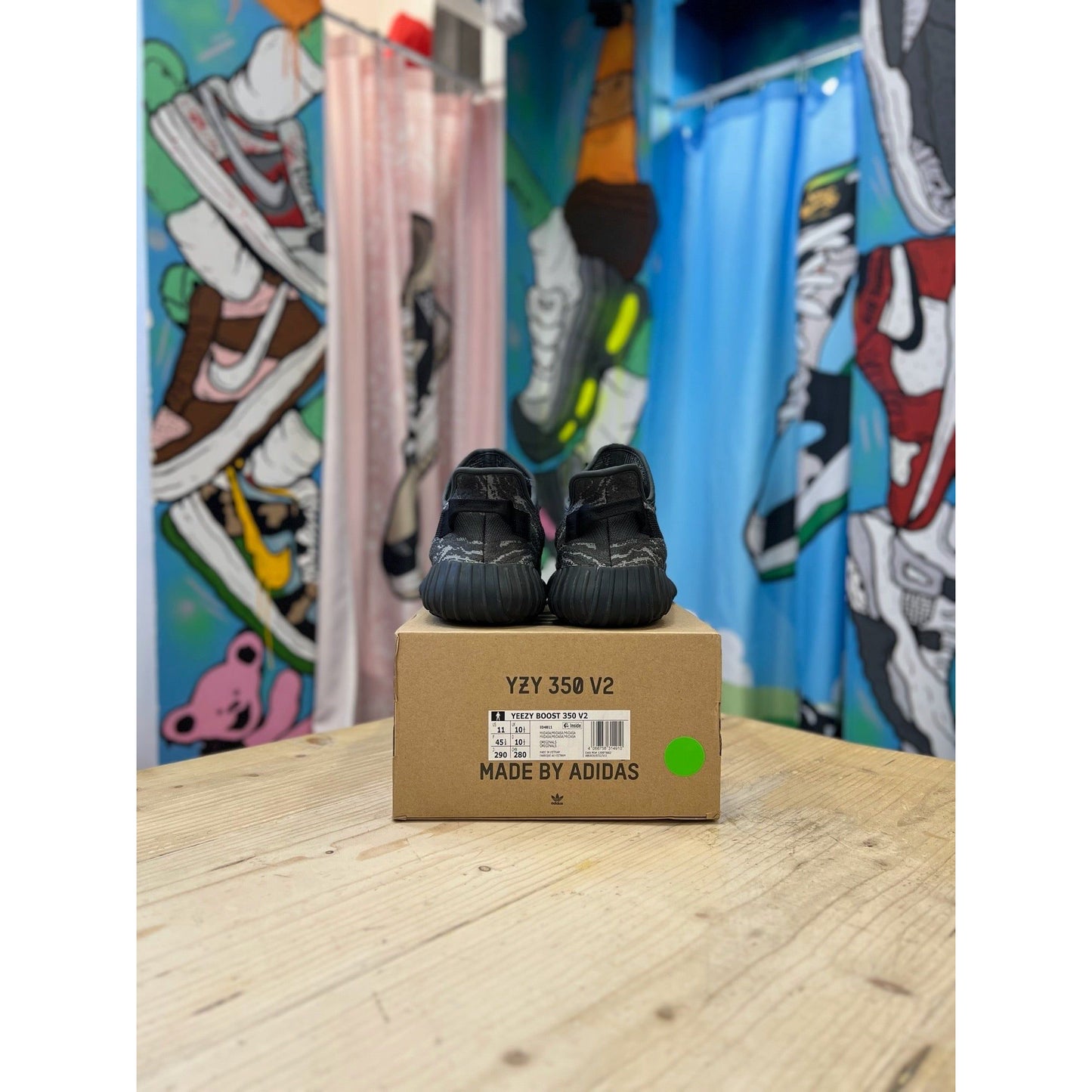 Yeezy 350 V2 Mx Dark Salt UK10.5