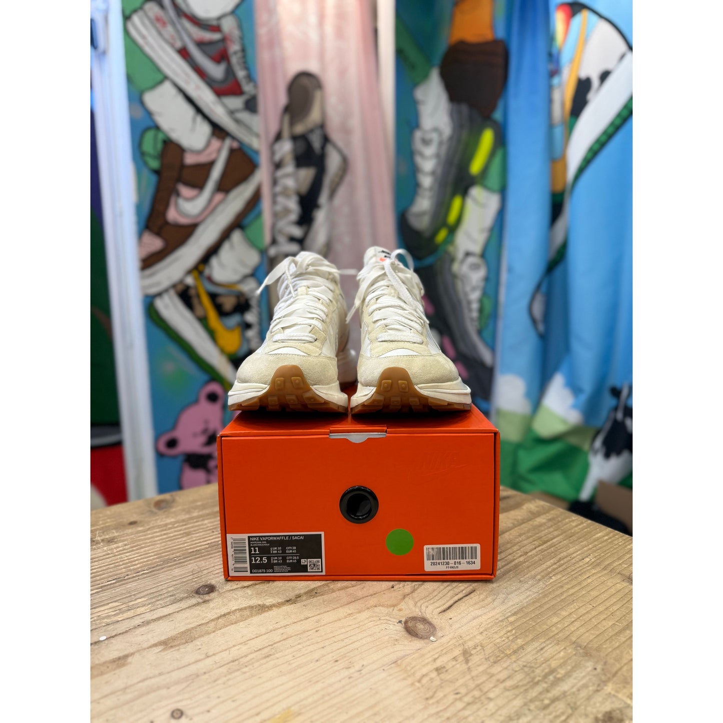 Nike Sacai Vapourwaffle Sail Gum UK 10