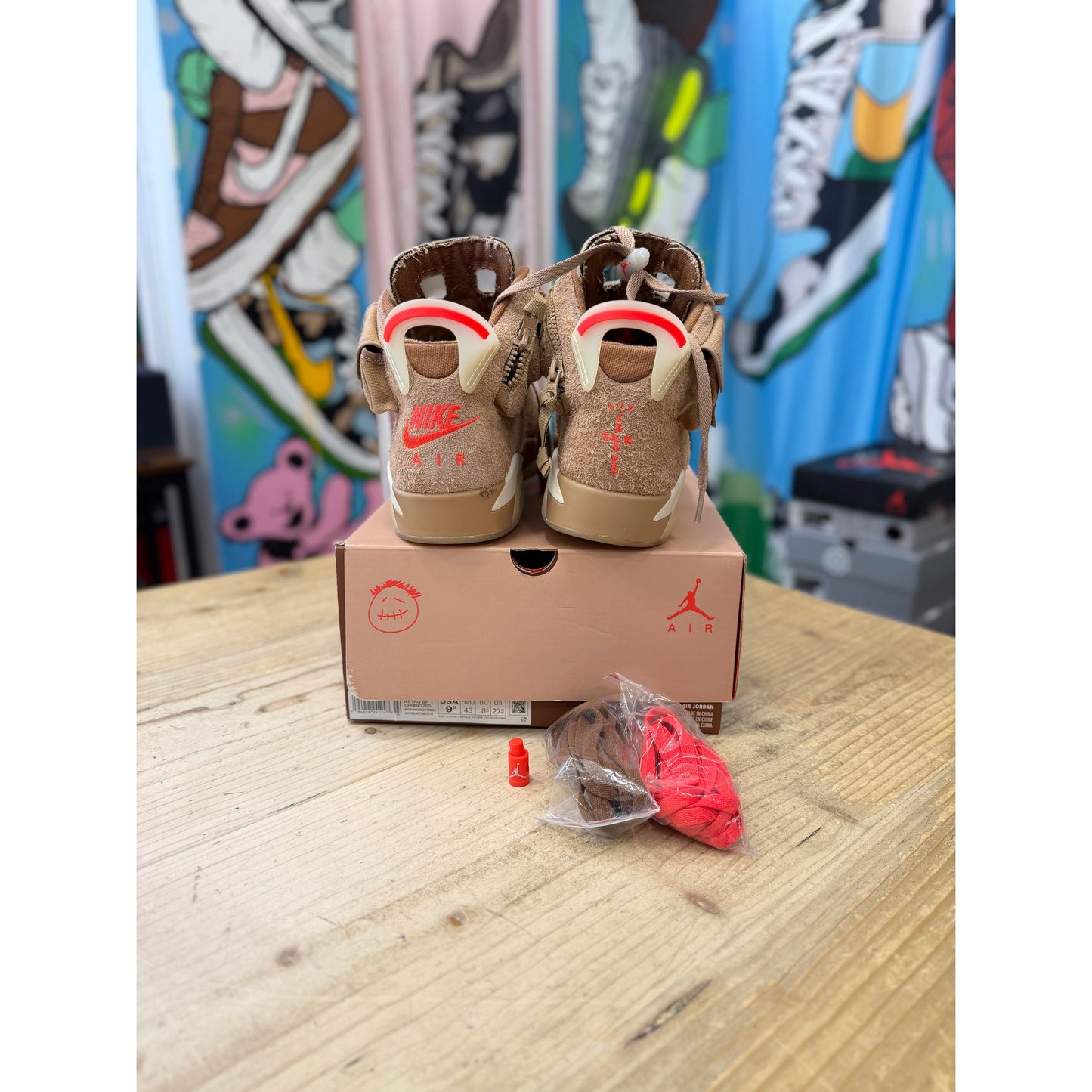 Jordan 6 Travis Scott British Khaki UK8.5