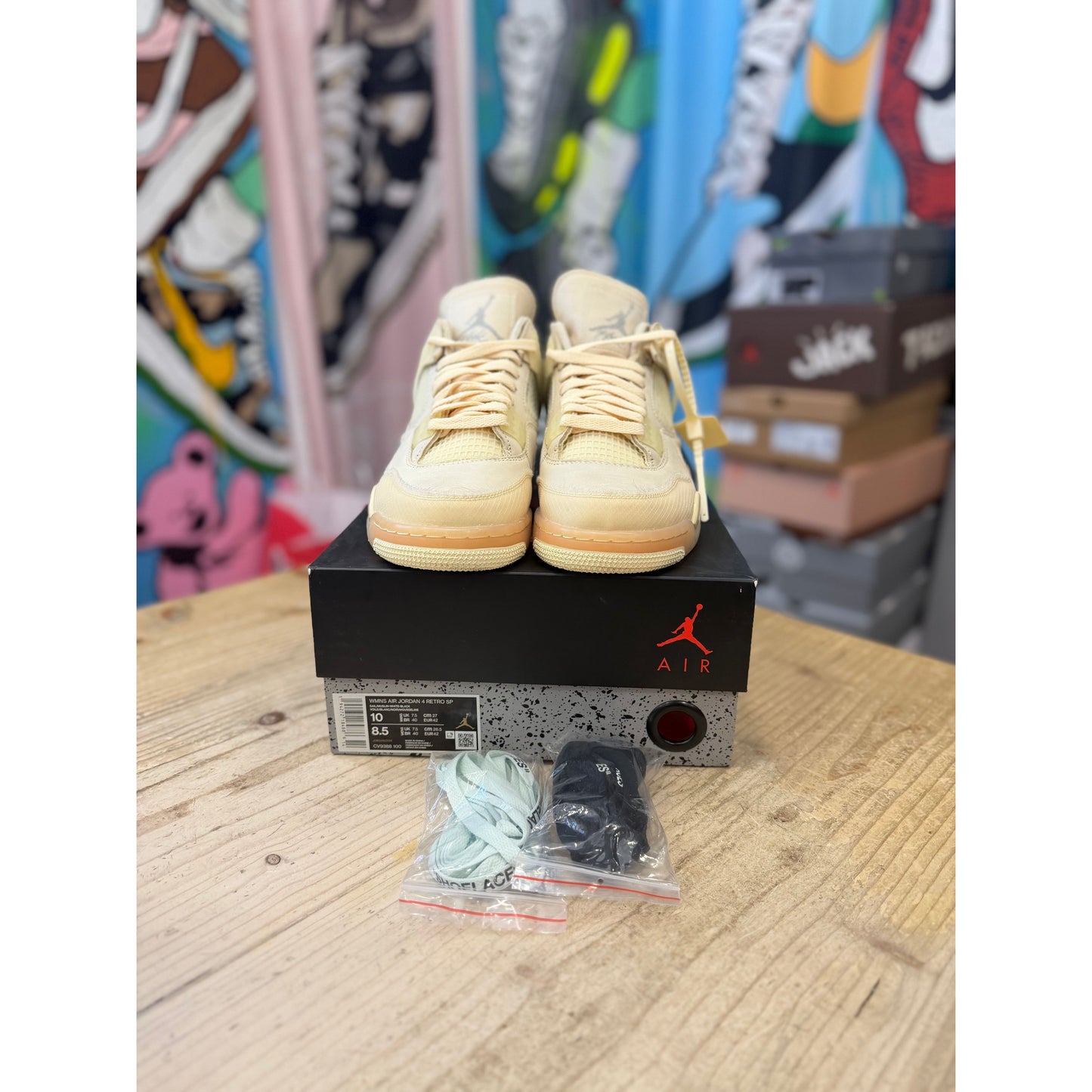 Jordan 4 Off White Sail UK7.5