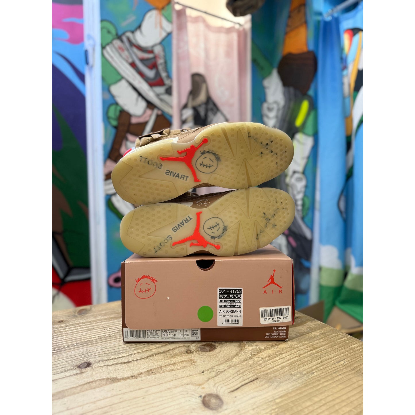 Jordan 6 Travis Scott British Khaki UK 9.5