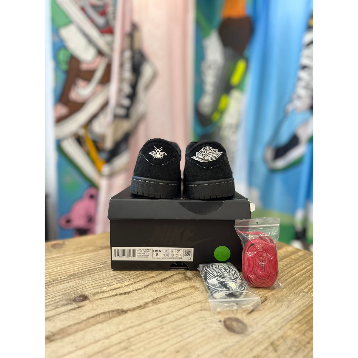 Jordan 1 Low Travis Scott Black Phantom UK 5.5.