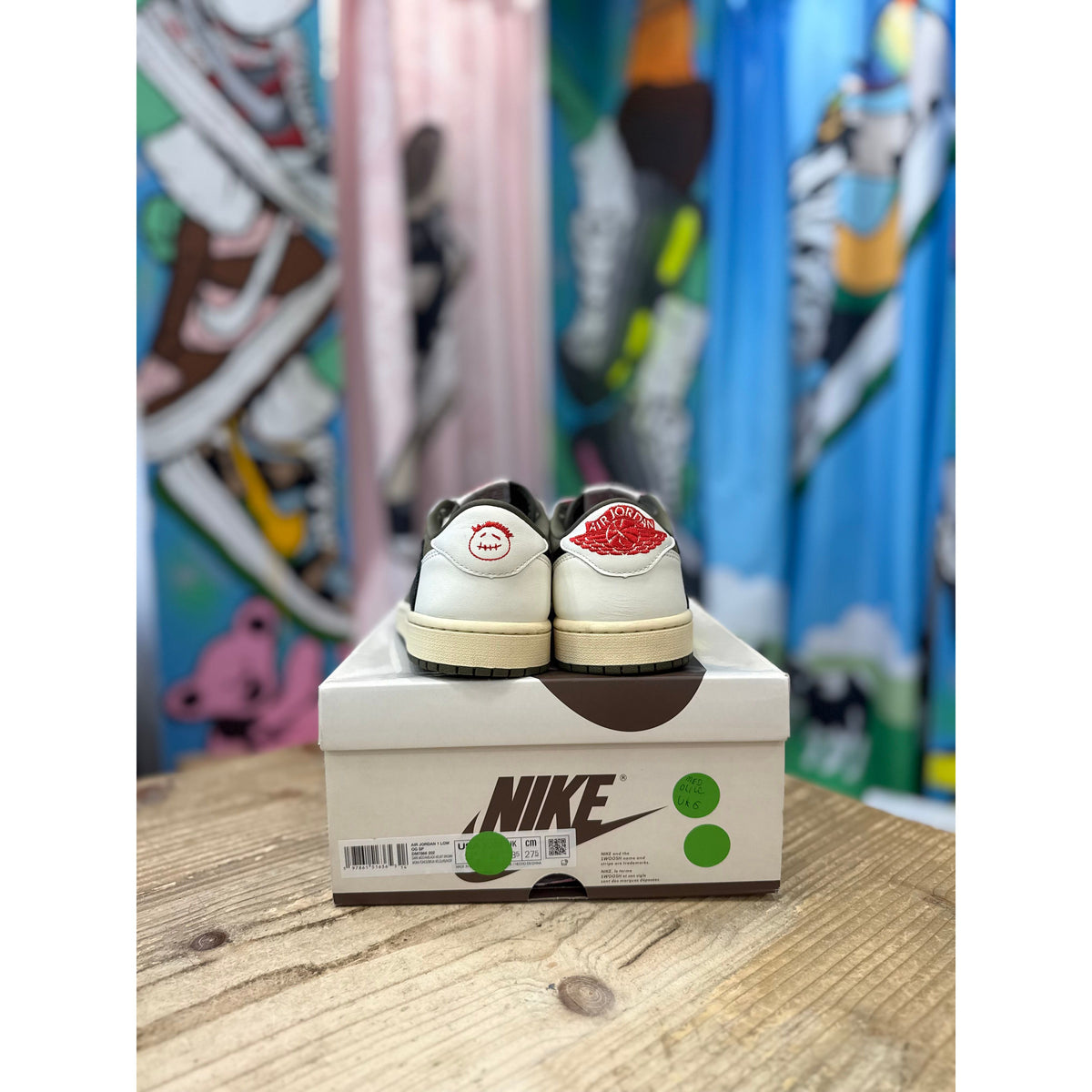 Jordan 1 Low Medium Olive Travis Scott UK 6