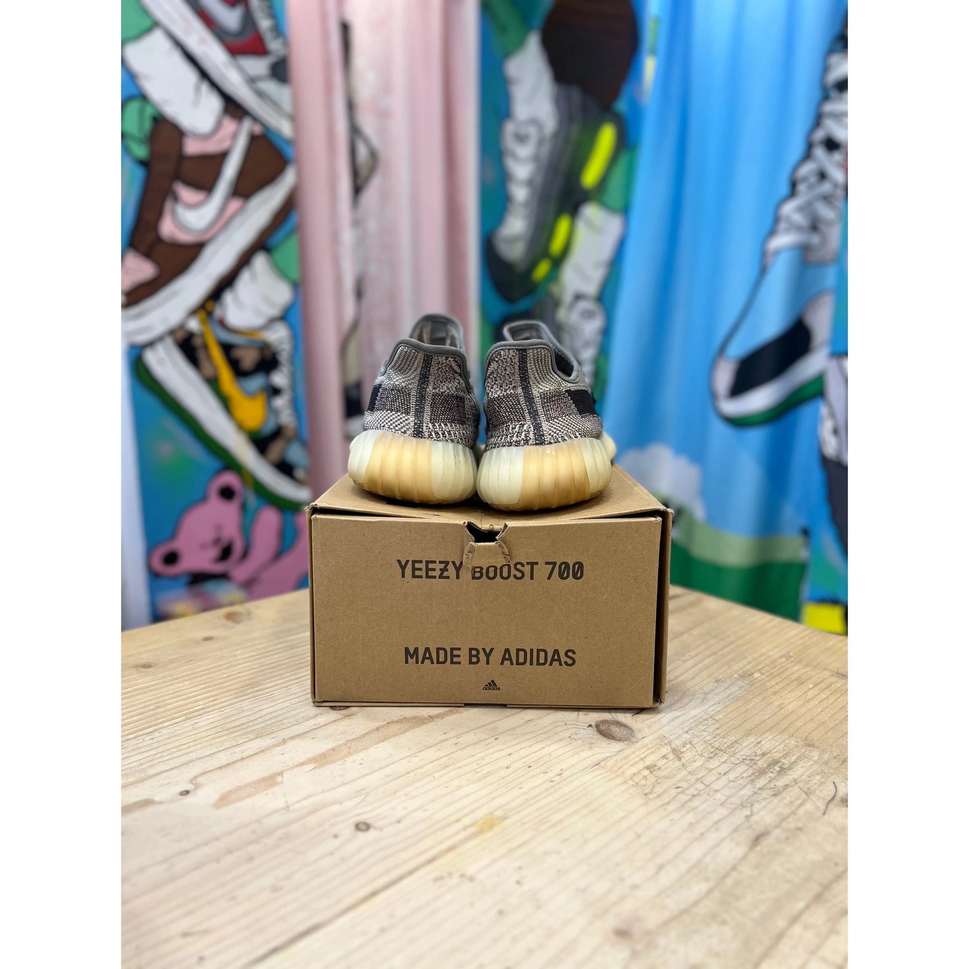 Adidas Yeezy 350 V2 Zyon UK 10 Yeezy KershKicks