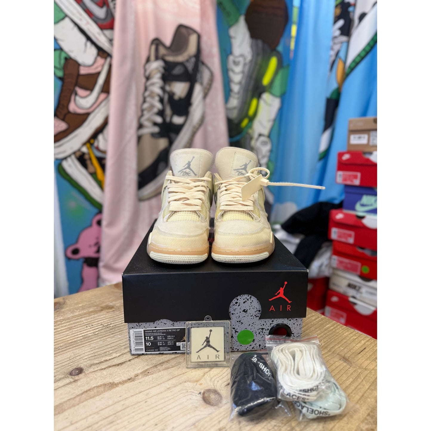 Jordan 4 Off White Sail UK 9