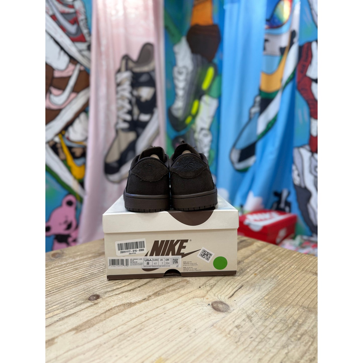 Jordan 1 Low Travis Scott Velvet Brown UK 7