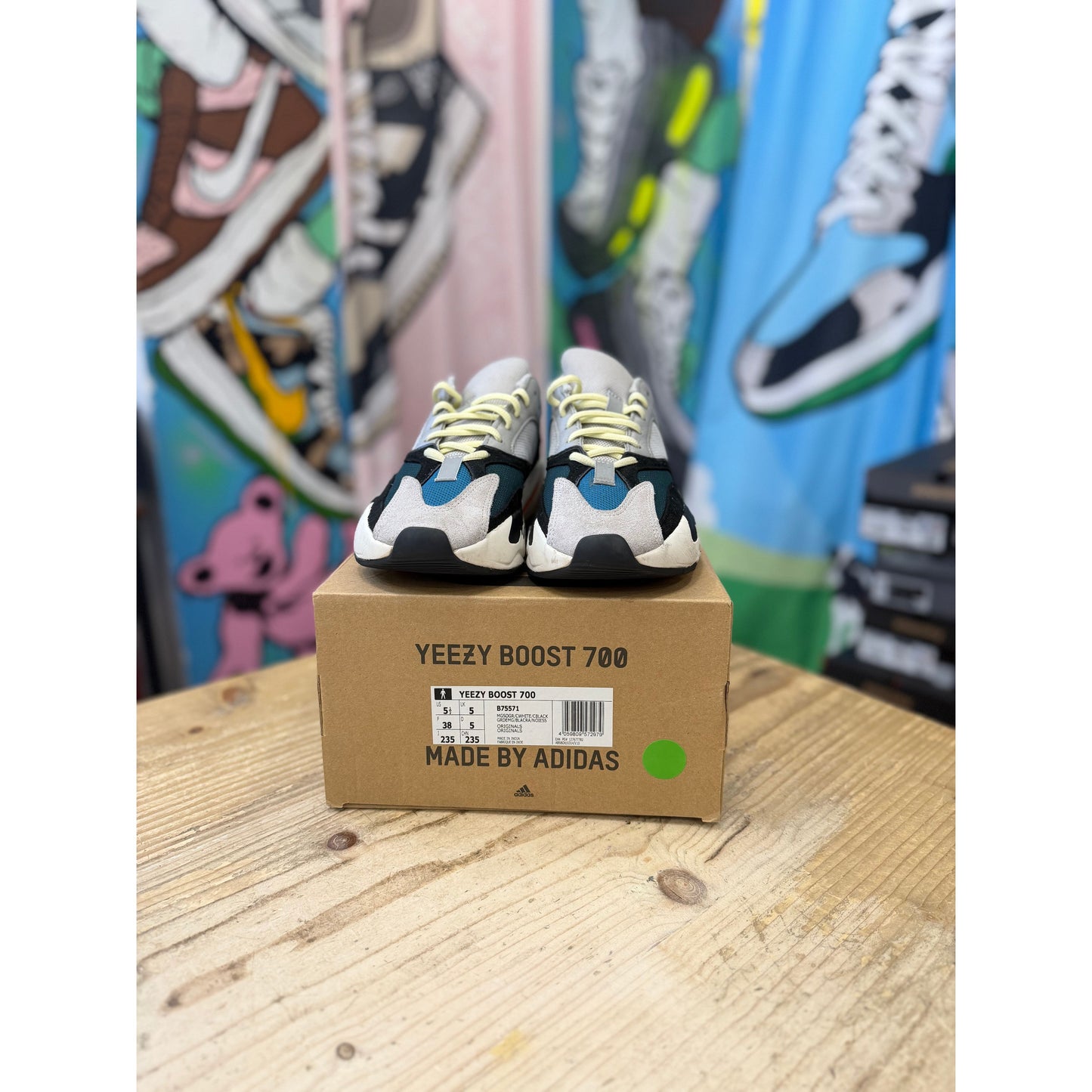 Adidas Yeezy V1 Waverunner UK5