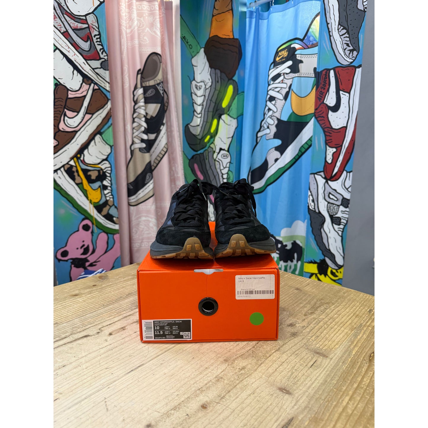 Nike Sacai VapourWaffle Black Gum UK 9