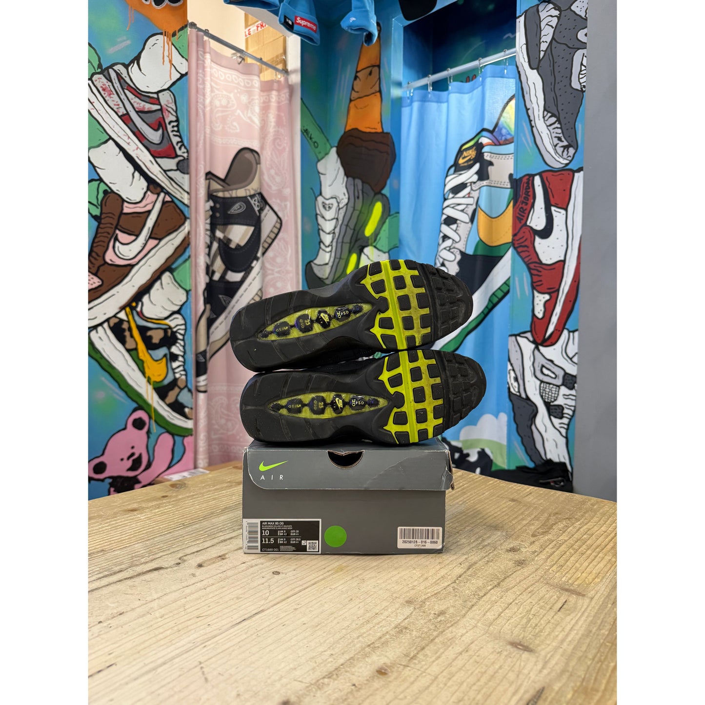 Nike Air Max 95 Neon UK 9