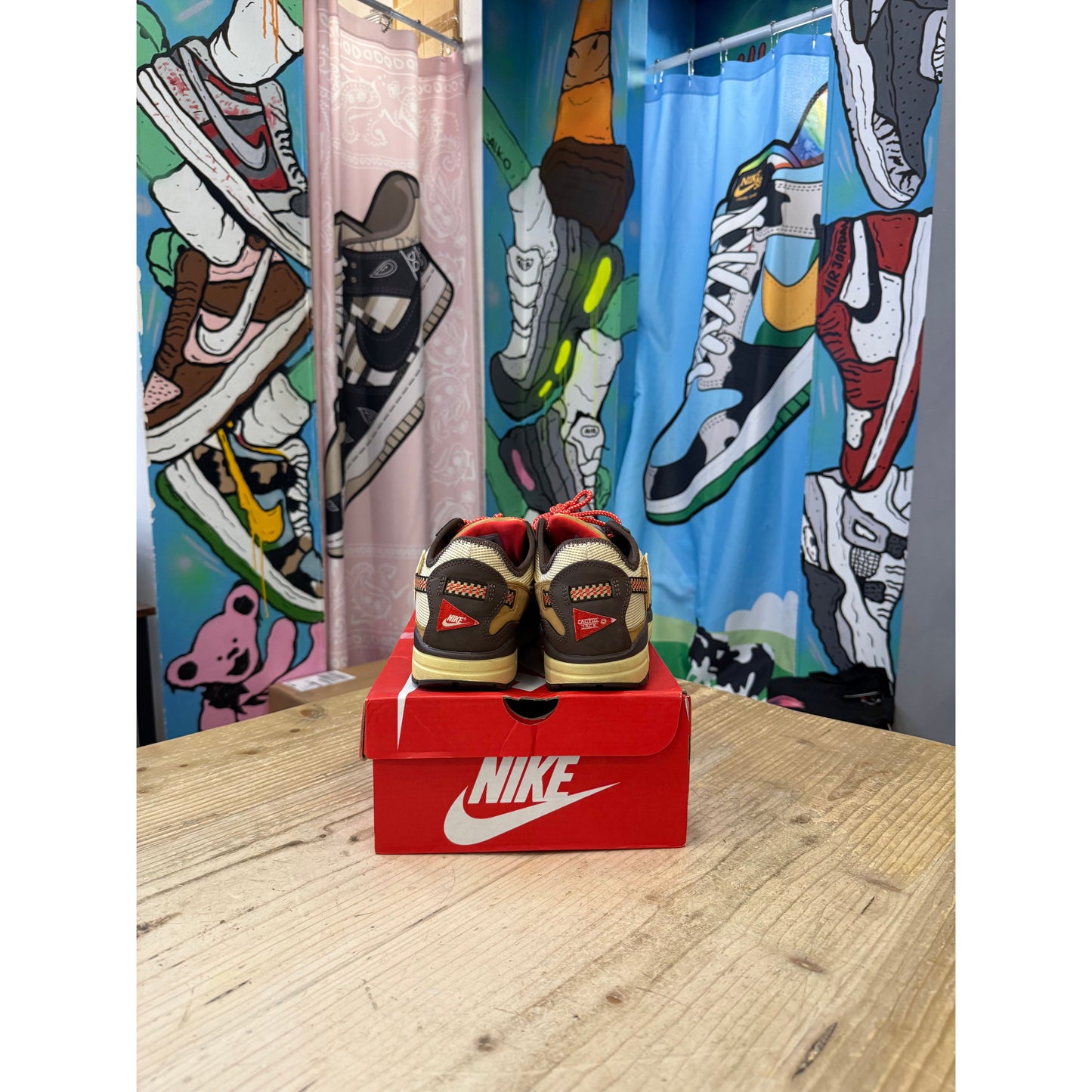 Nike Air Max 1 Travis Scott Baroque Brown UK8.5