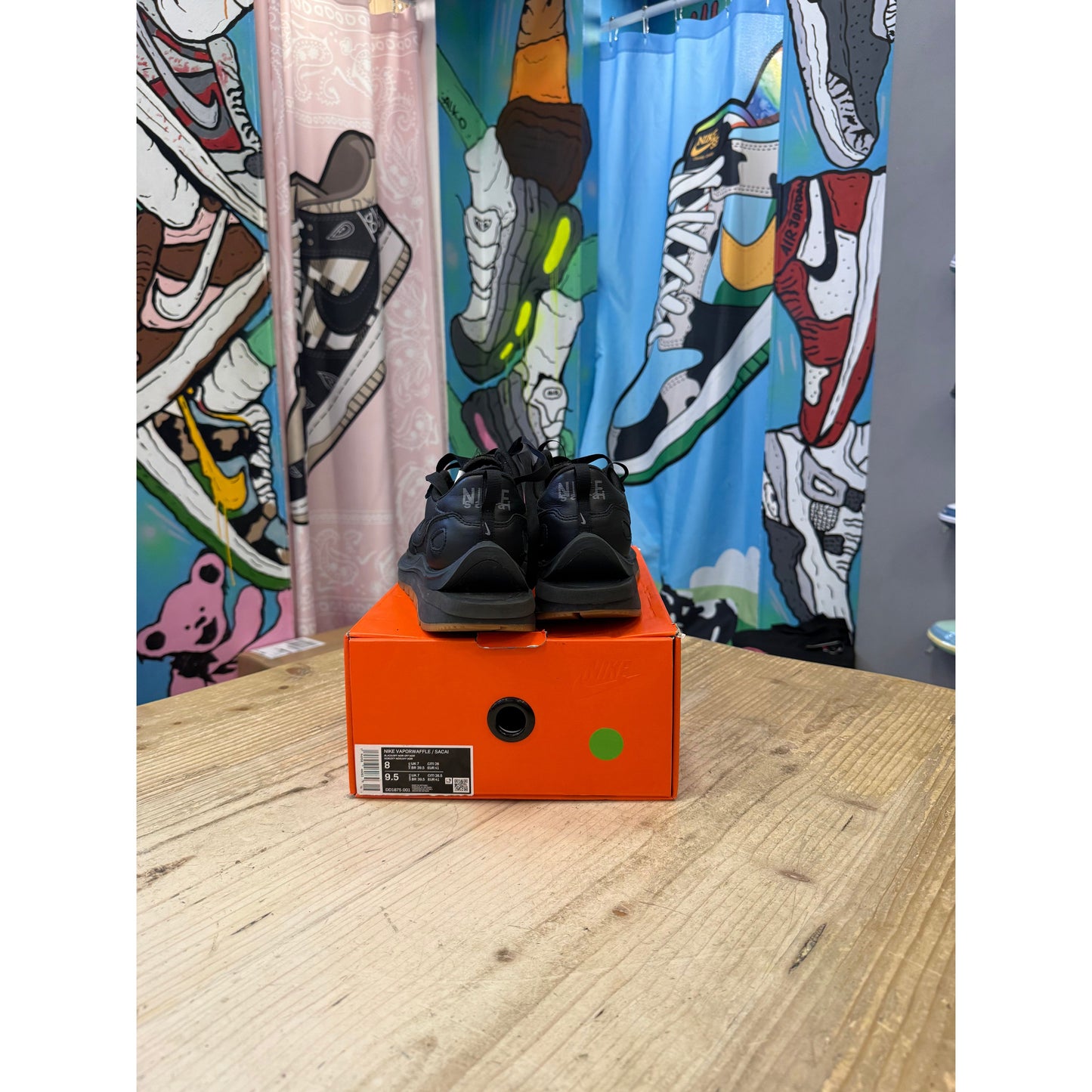 Nike Sacai Vapourwaffle Black Gum UK7