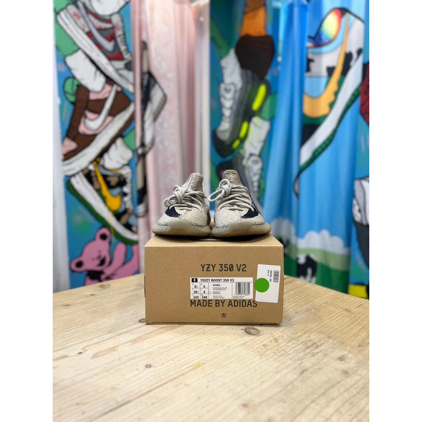 Yeezy 350 Slate UK6