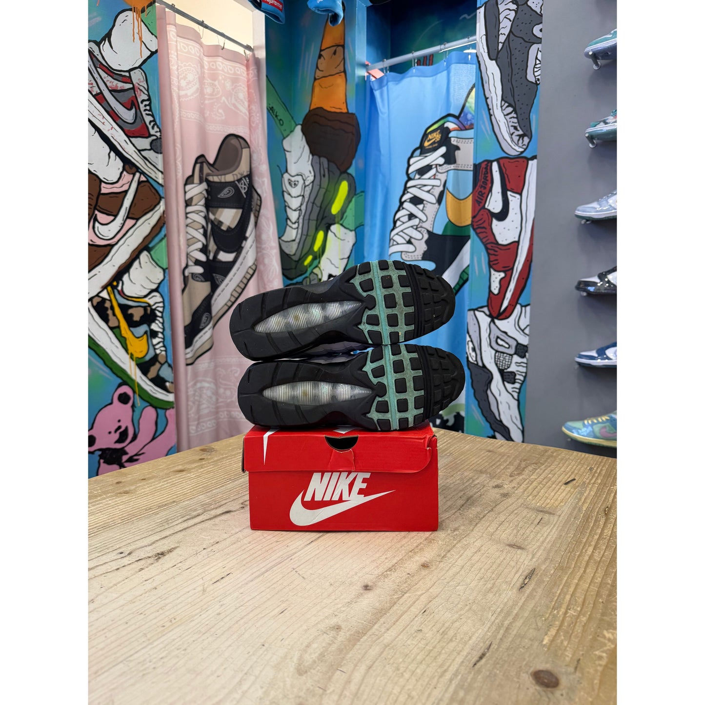 Nike Air Max 95 Hyper Turquoise UK8.5