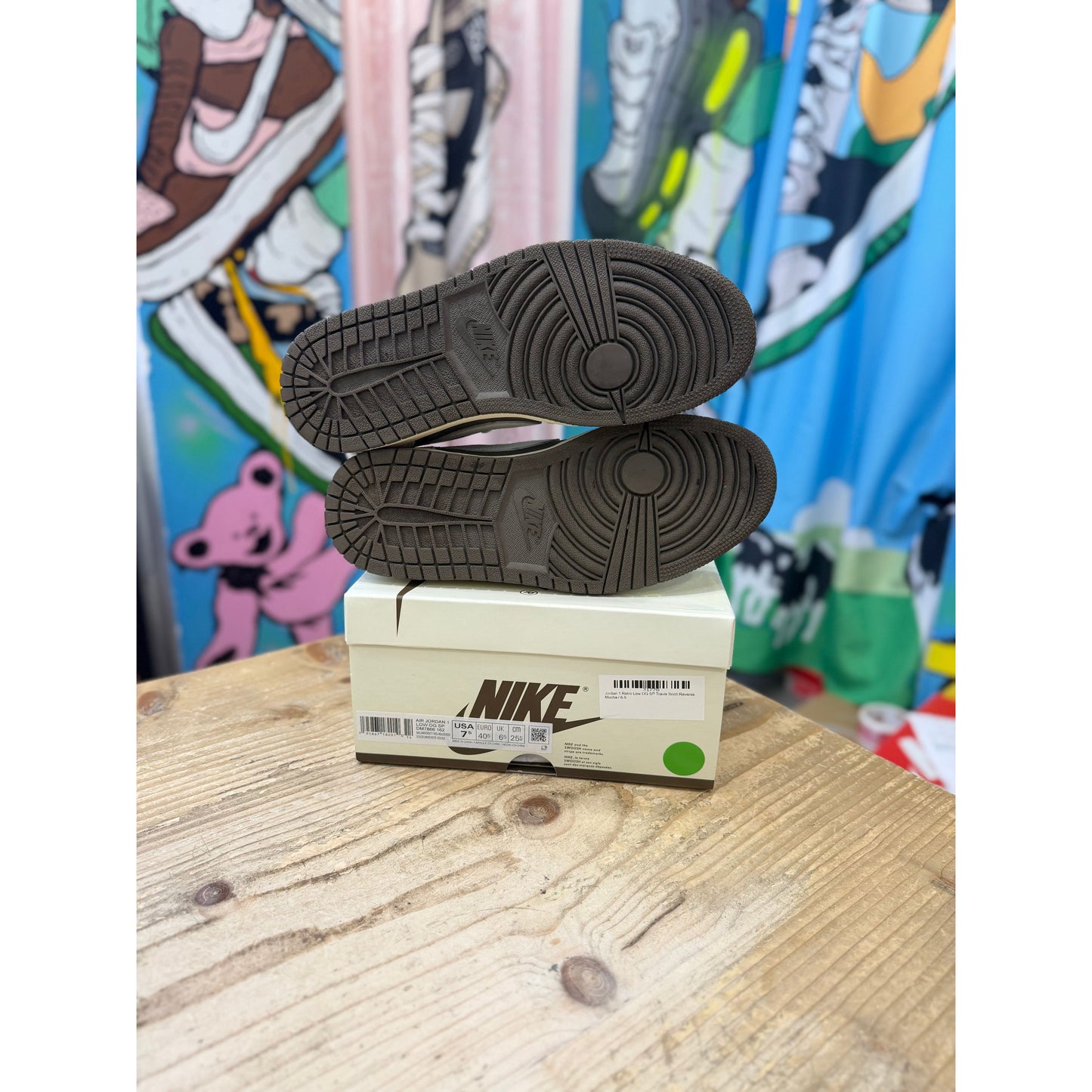 Jordan 1 Low Travis Scott Reverse Mocha UK6.5