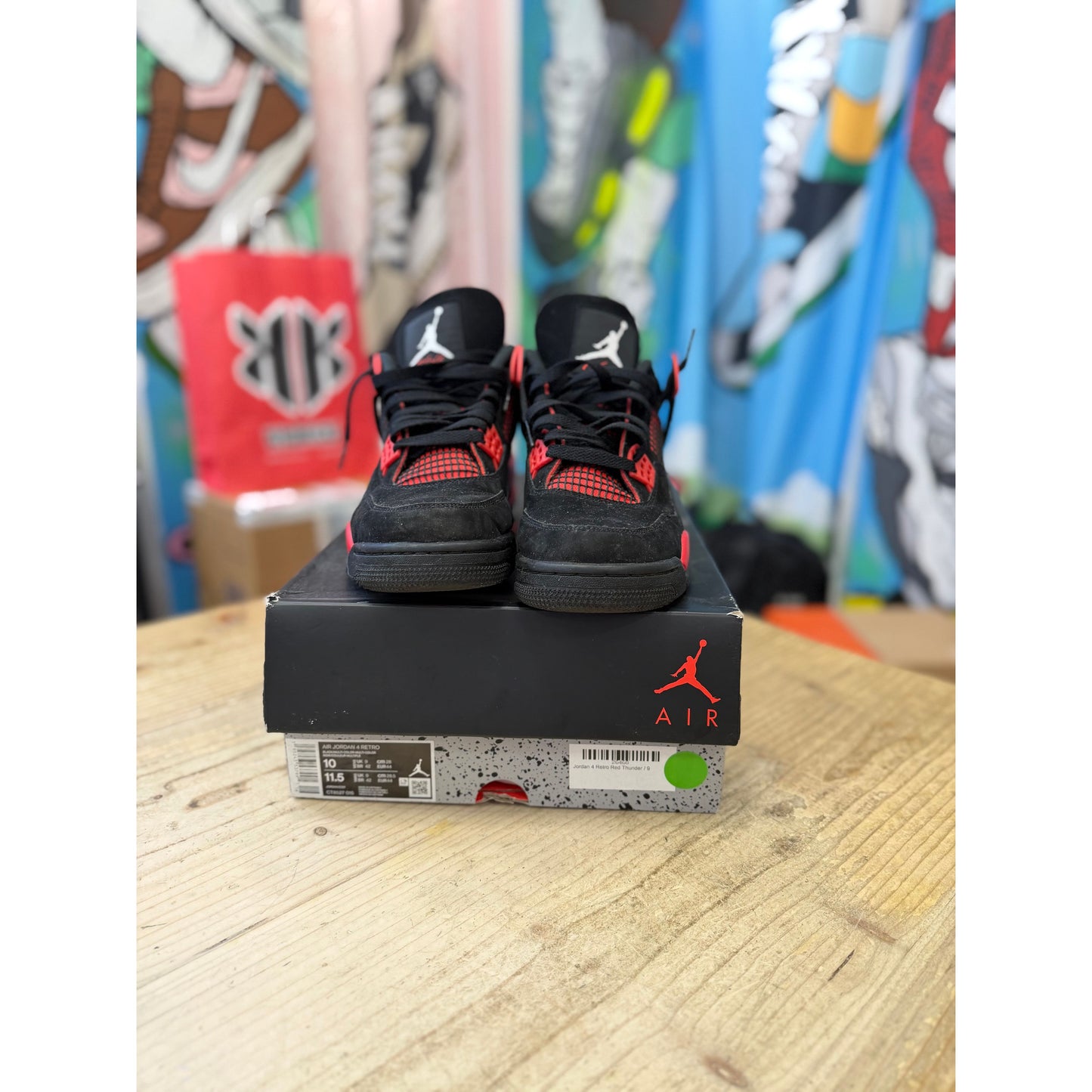 Jordan 4 - Red Thunder UK9