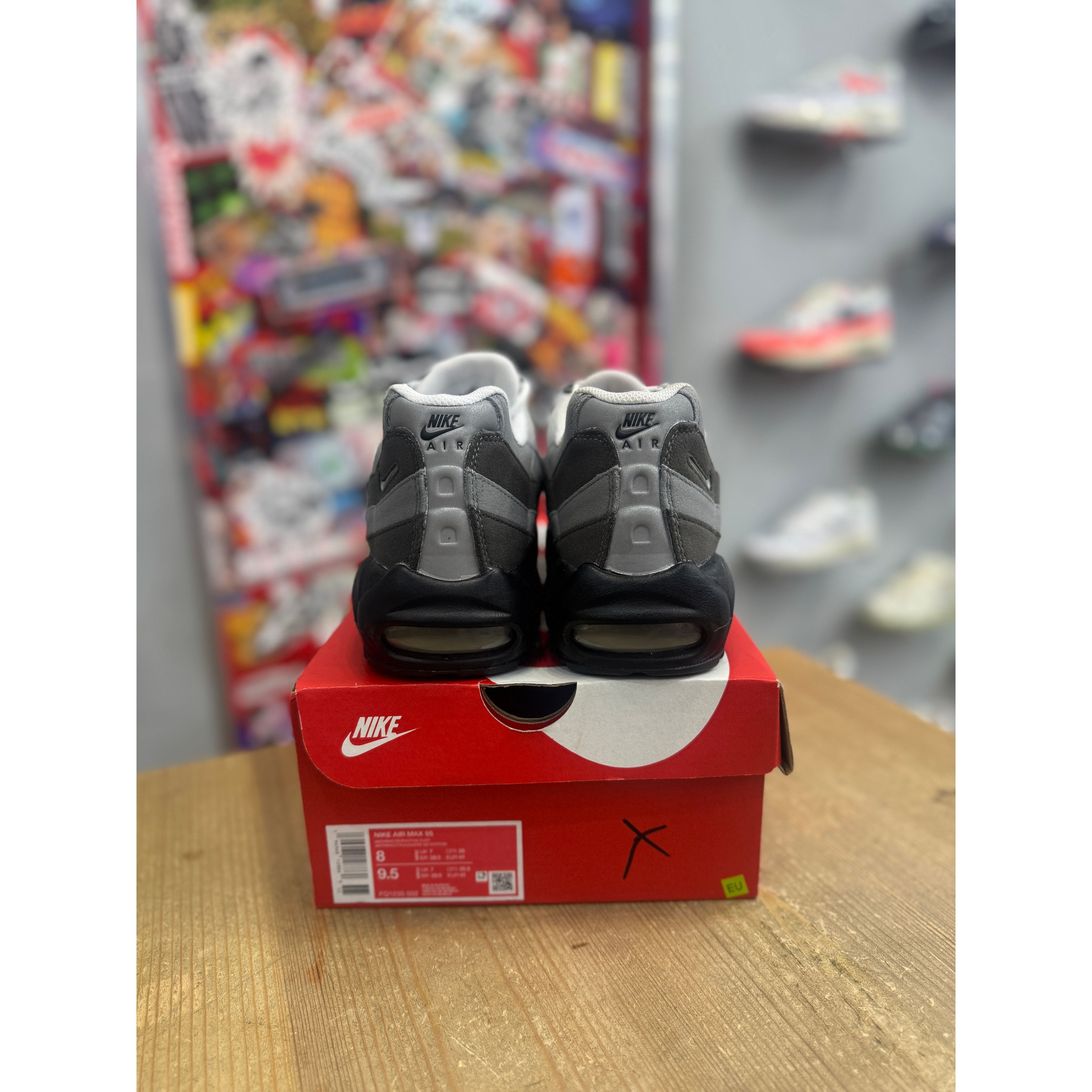 NIKE AIR MAX 95 JEWEL SWOOSH GREY UK7 | Nike | KershKicks