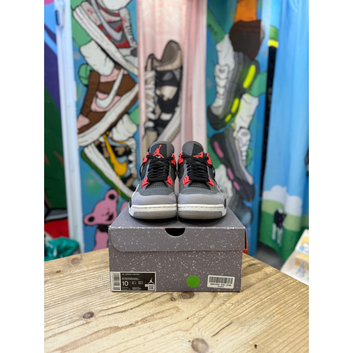 Jordan 4 Infared UK 9