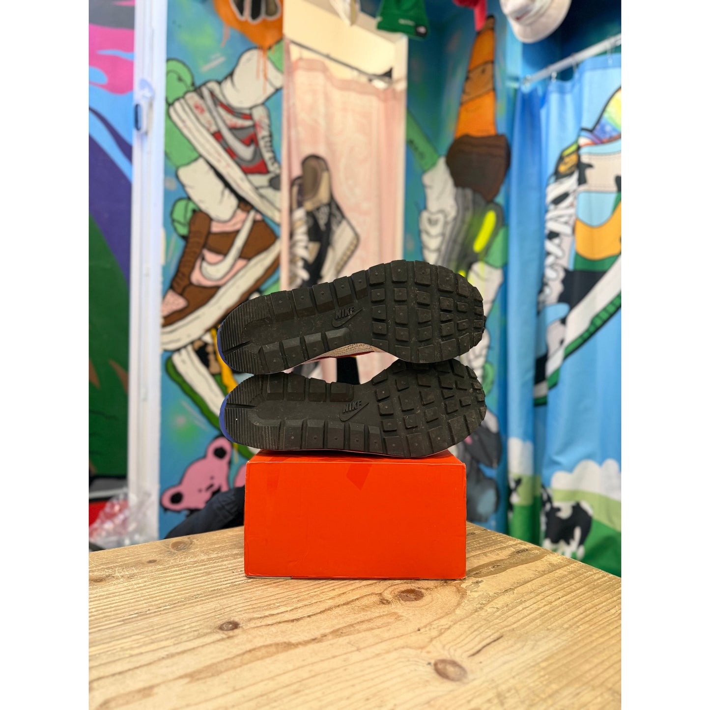 Nike Sacai Active Fuschia UK 10