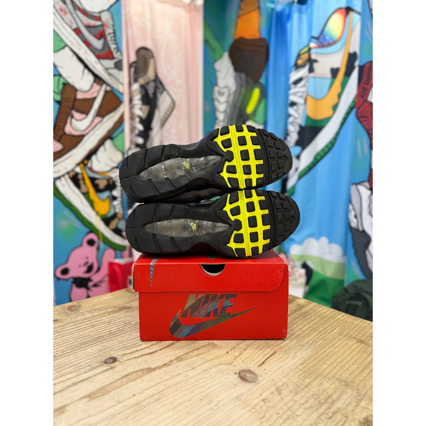 Nike Air Max 95 Reverse Neon UK 9.5