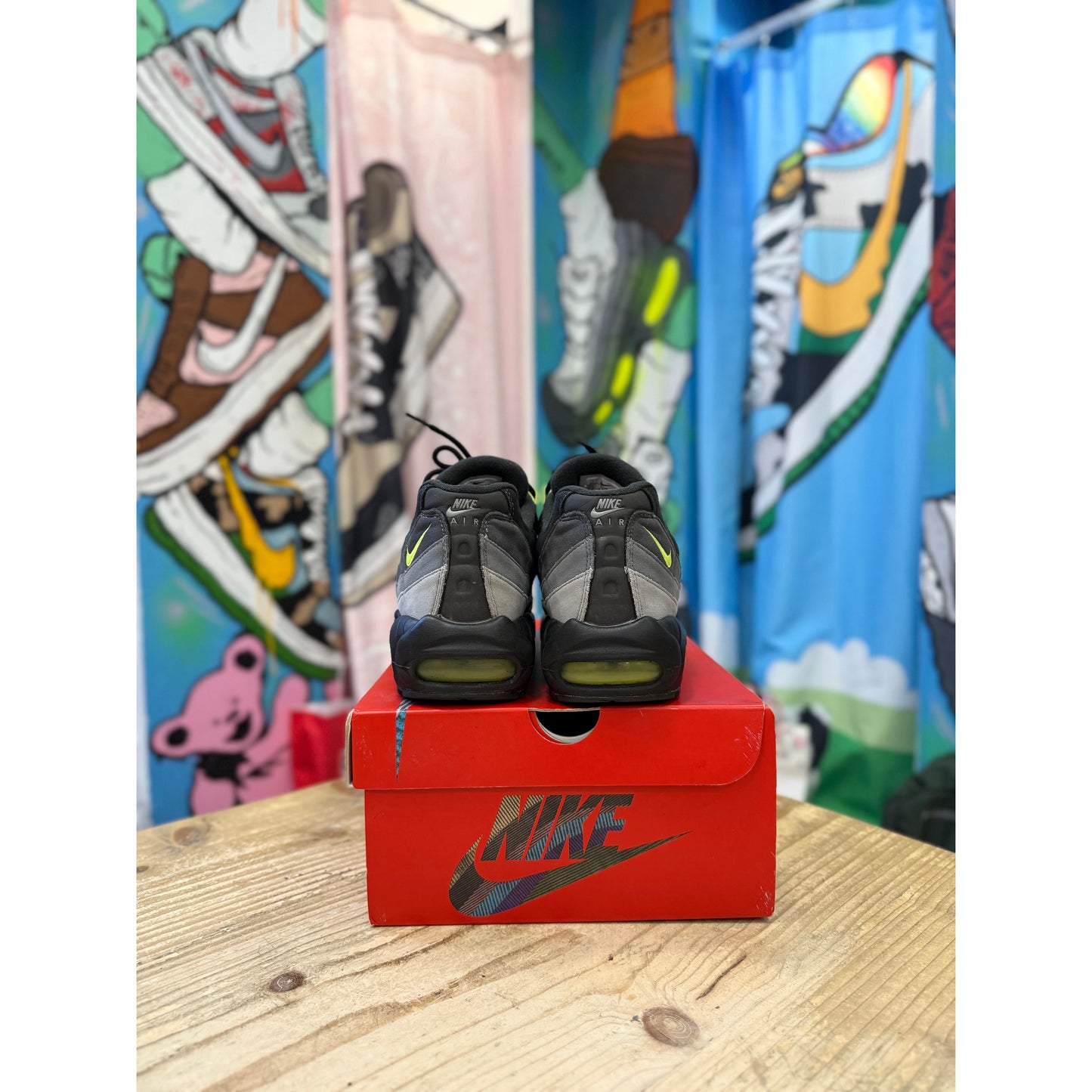 Nike Air Max 95 Reverse Neon UK 9.5