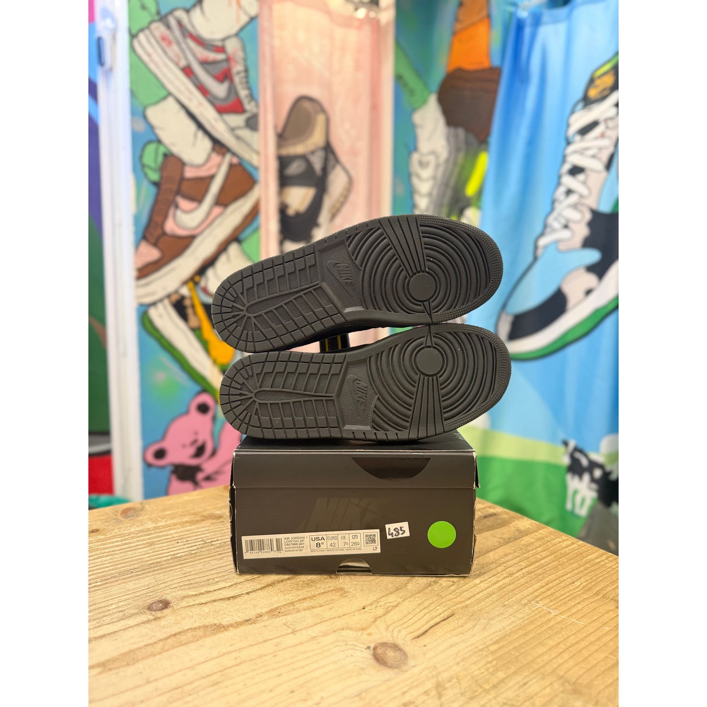 Jordan 1 Low Travis Scott Black Phantom UK 7.5.