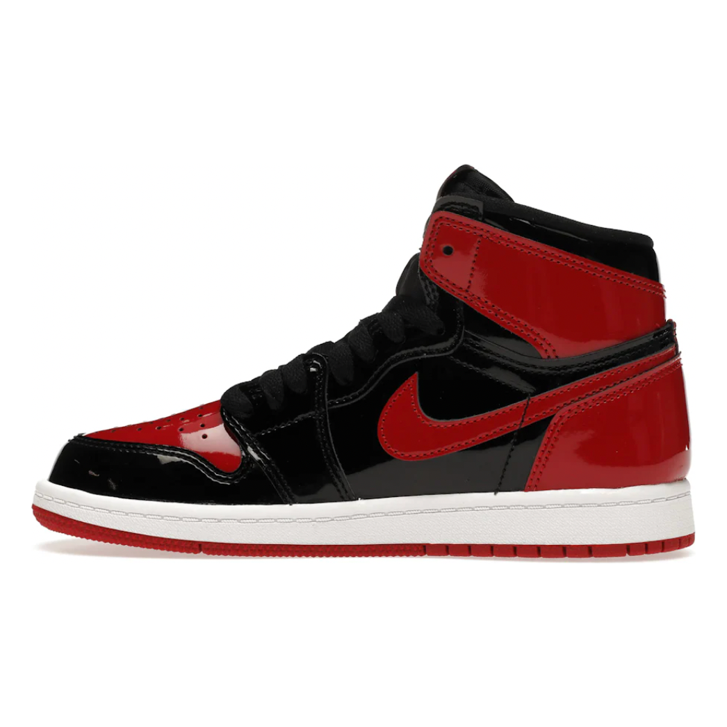 Air Jordan 1 High Patent Bred (PS) by Nike in Shoes. Available at KershKicks for £100.00. A must-have for fans of Nike looking to elevate their style with this Kids Trainers.