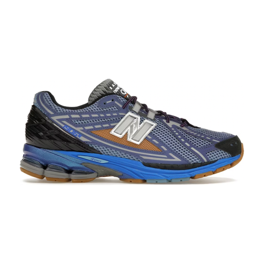 New Balance 1906R Action Bronson Medusa Azul by New Balance in Shoes. Available at KershKicks for £275.00. A must-have for fans of New Balance looking to elevate their style with this Shoes.
